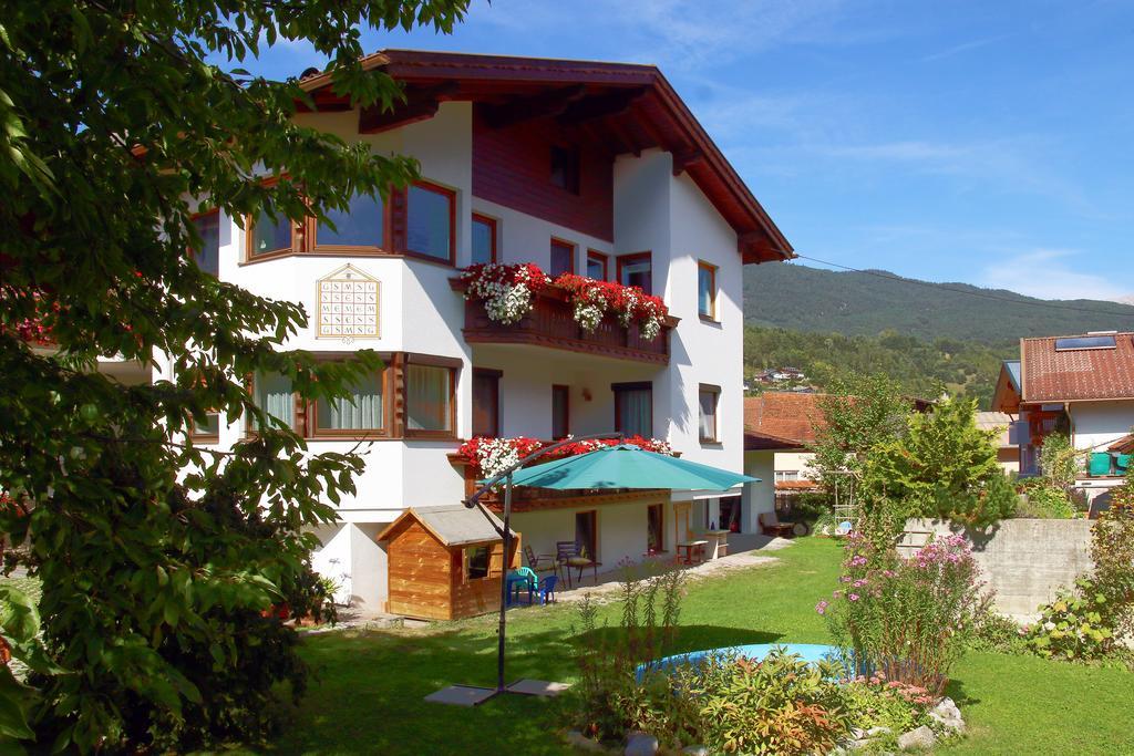 Haus Gamper-Haselwanter Apartment Tarrenz Exterior photo